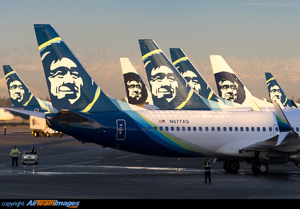 Boeing 737-890 Boeing 737-890