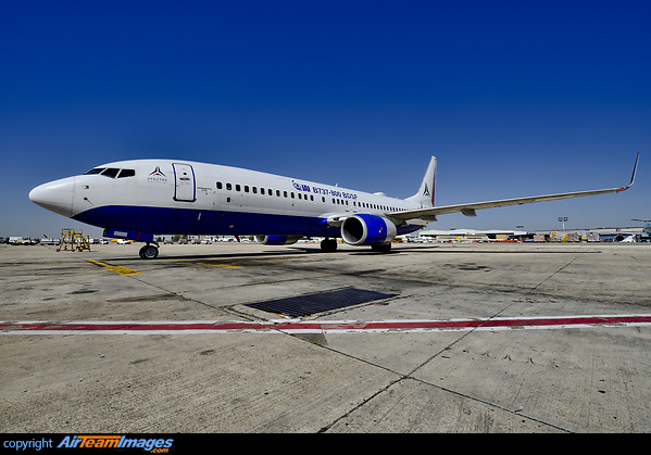 Ex Transaero EI-RUA,now registered for Spectre Air Capital, will become the first Boeing 737-800BDSF once converted to a freighter, for Air Incheon. Boeing 737-86J