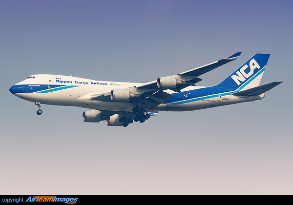 Boeing 747-4KZF/SCD Boeing 747-4KZF/SCD