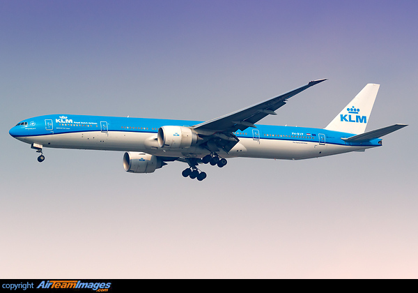 Boeing 777-306/ER Boeing 777-306/ER