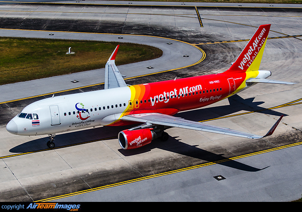Airbus A320-214 Airbus A320-214