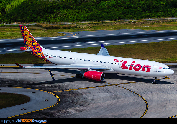 Airbus A330-343 Airbus A330-343