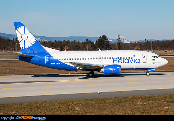 Boeing 737-524 Boeing 737-524