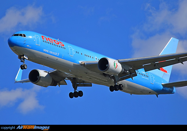 Boeing 767-324/ER Boeing 767-324/ER