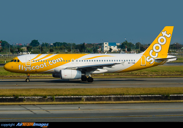 Airbus A320-232 Airbus A320-232