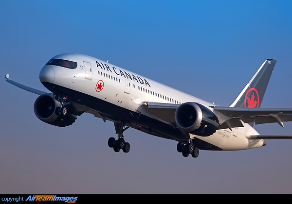 Boeing 787-8 Dreamliner Boeing 787-8 Dreamliner