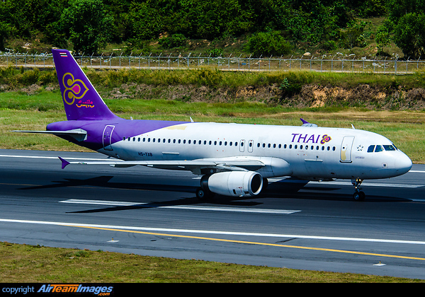 Airbus A320-232 Airbus A320-232