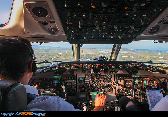 McDonnell Douglas MD-83 McDonnell Douglas MD-83