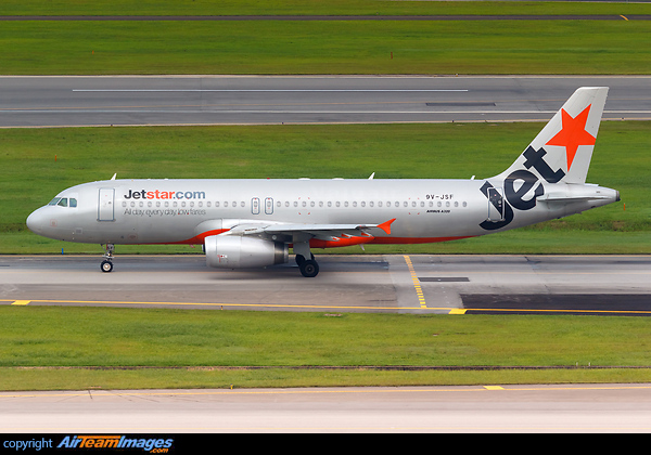 Airbus A320-232 Airbus A320-232