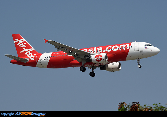 Airbus A320-216 Airbus A320-216