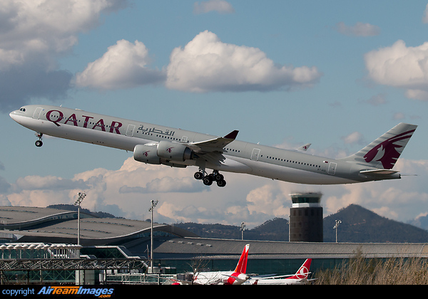 Airbus A340-642X Airbus A340-642X