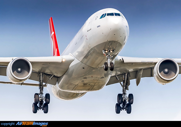 Airbus A330-203 Airbus A330-203