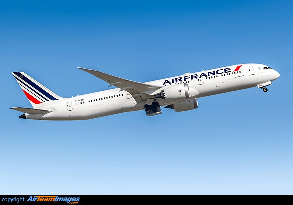 Boeing 787-9 Dreamliner Boeing 787-9 Dreamliner