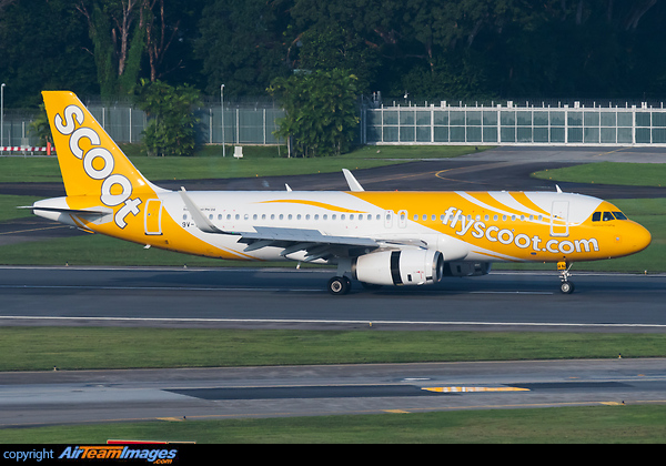 Airbus A320-232 Airbus A320-232