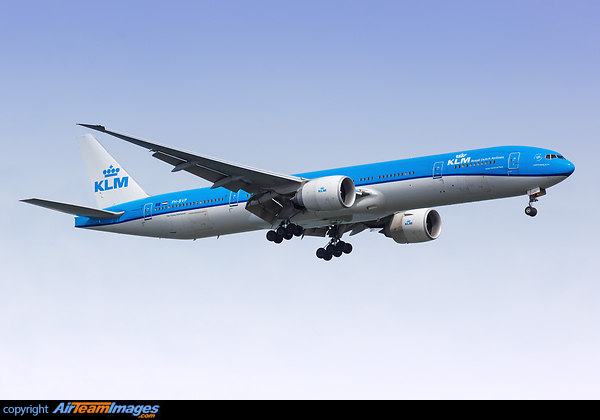 Boeing 777-306/ER Boeing 777-306/ER
