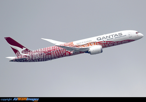 Qantas Boeing 787-9 VH-ZND operating its inaugural non stop flight from London to Perth. Boeing 787-9 Dreamliner