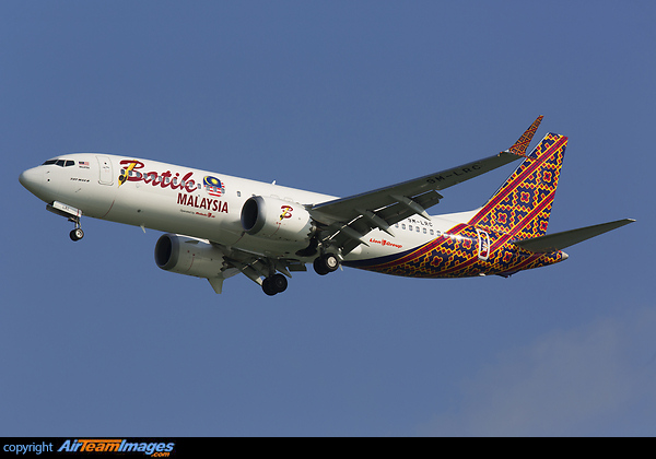 This newly-delivered B737-8 Max operated briefly with Batik Air Malaysia and was quickly transferred to the parent company - Lion Airlines - in Indonesia. Boeing 737-8 MAX