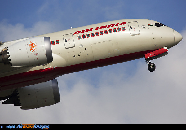 Boeing 787-8 Dreamliner Boeing 787-8 Dreamliner