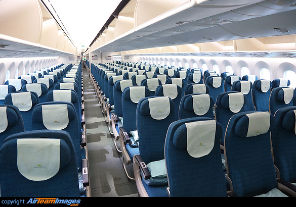 Boeing 787-9 Dreamliner Boeing 787-9 Dreamliner