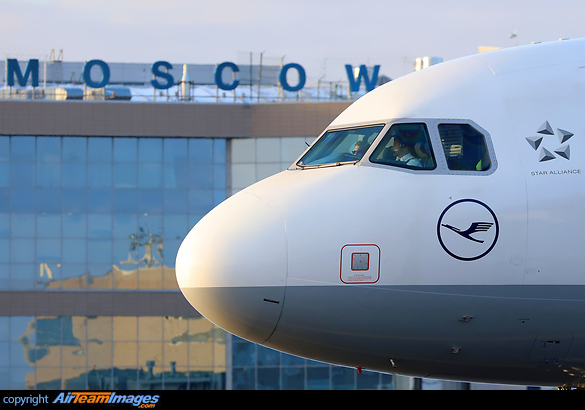 Airbus A320-214 Airbus A320-214