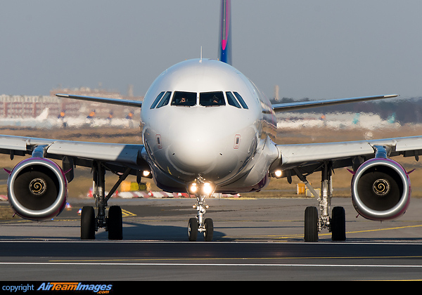 Airbus A321-231 Airbus A321-231