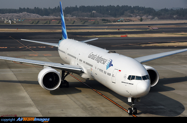 Boeing 777-3U3/ER Boeing 777-3U3/ER