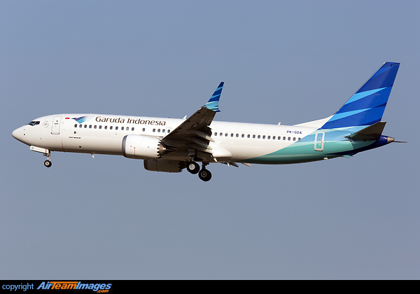 Boeing 737-8 MAX Boeing 737-8 MAX