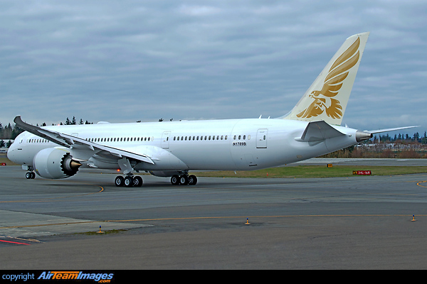 Boeing 787-9 Dreamliner Boeing 787-9 Dreamliner