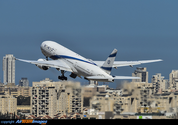 Boeing 777-258/ER Boeing 777-258/ER
