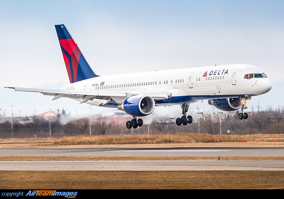 Boeing 757-232 Boeing 757-232