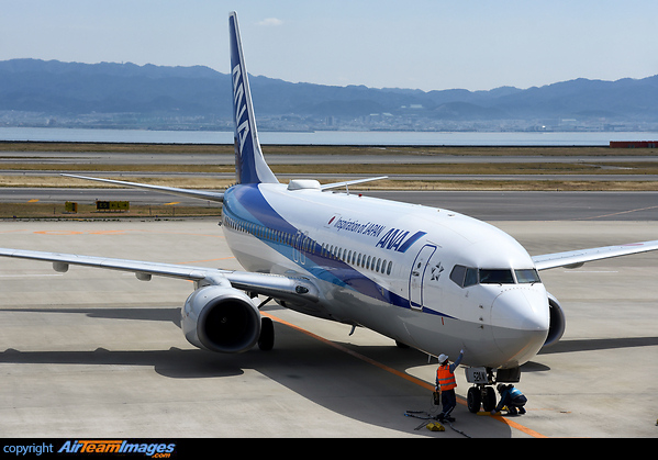 Boeing 737-881 Boeing 737-881