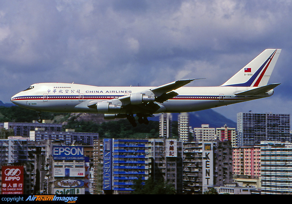 Boeing 747-208B Boeing 747-208B
