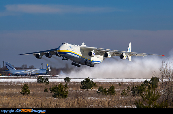 Antonov An-225 Mriya Antonov An-225 Mriya