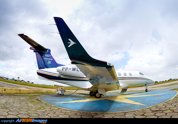 Embraer EMB-505 Phenom 300 Embraer EMB-505 Phenom 300