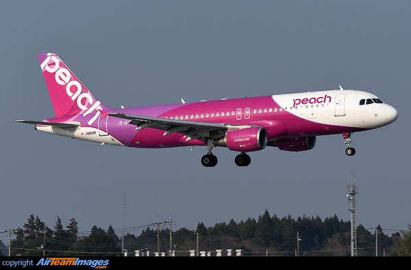 Airbus A320-214 Airbus A320-214