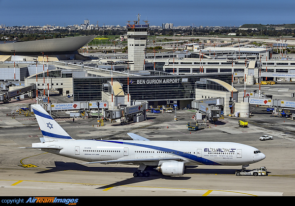 Boeing 777-258/ER Boeing 777-258/ER