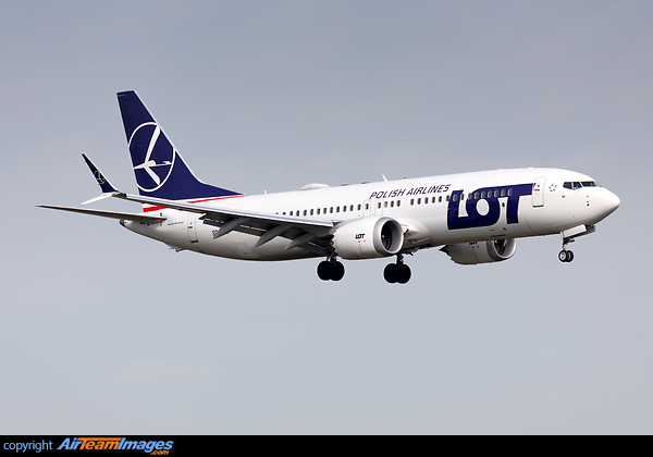 Boeing 737-8 MAX Boeing 737-8 MAX