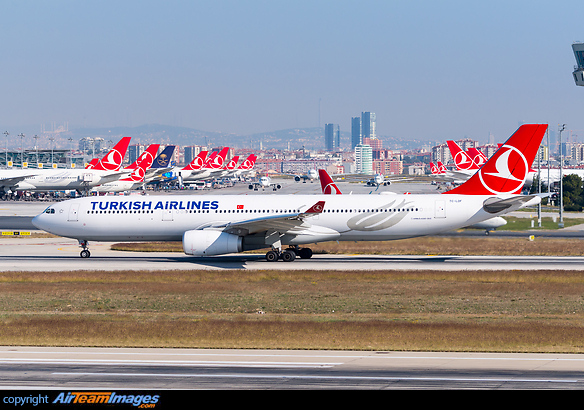 Airbus A330-343 Airbus A330-343