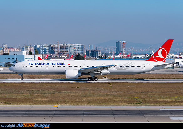 Boeing 777-3F2/ER Boeing 777-3F2/ER