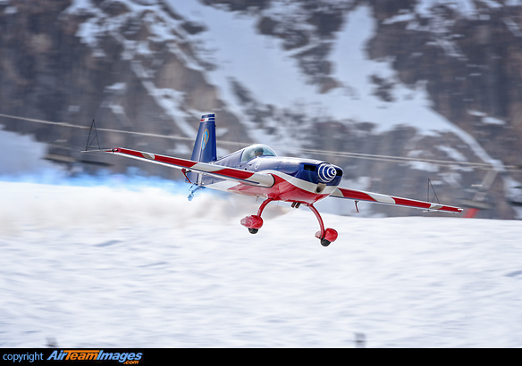 Extra EA-330SC Extra EA-330SC