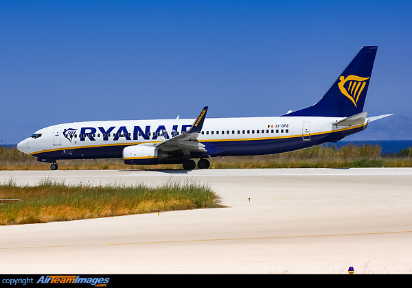 Boeing 737-8AS Boeing 737-8AS