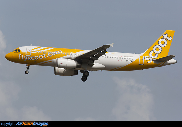 Airbus A320-232 Airbus A320-232
