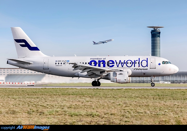 Airbus A319-112 Airbus A319-112