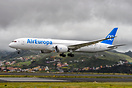 Boeing 787-9 Dreamliner
