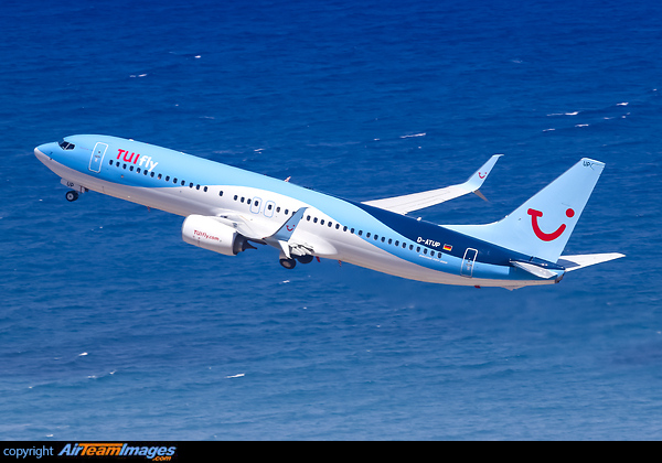 Boeing 737-8K5 Boeing 737-8K5