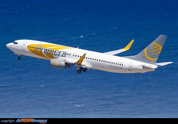 Boeing 737-809 Boeing 737-809