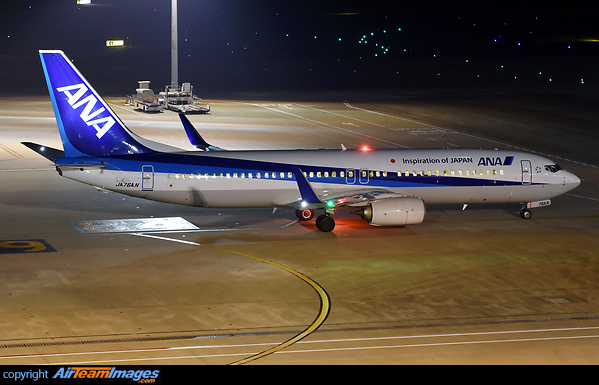 Boeing 737-881 Boeing 737-881