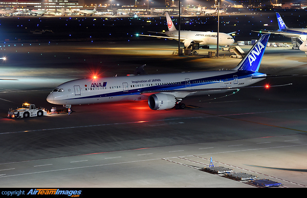Boeing 787-9 Dreamliner Boeing 787-9 Dreamliner