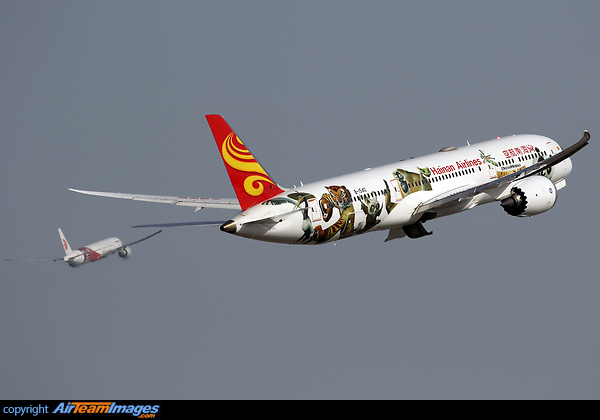 Boeing 787-9 Dreamliner Boeing 787-9 Dreamliner