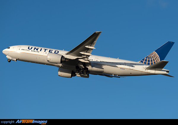 Boeing 777-222/ER Boeing 777-222/ER